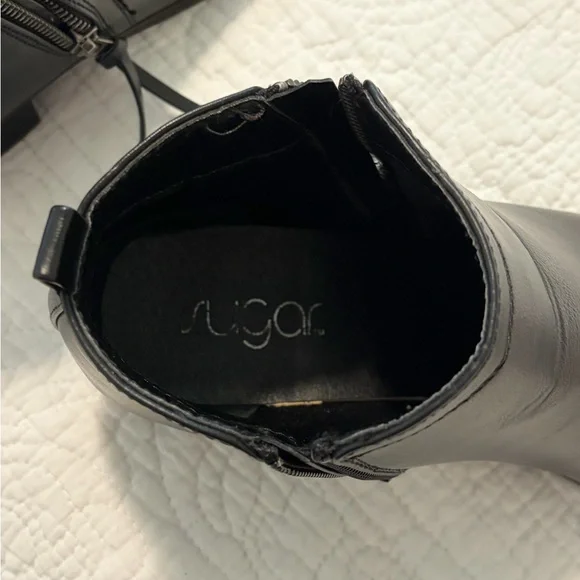 🍊Black Vegan Leather Ankle Boots Size 8🍊 - Picture 8 of 8